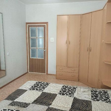 Appartement 2Х Комнатная Кв., 11 Мкр., 2 Этаж à Aktau  Extérieur photo