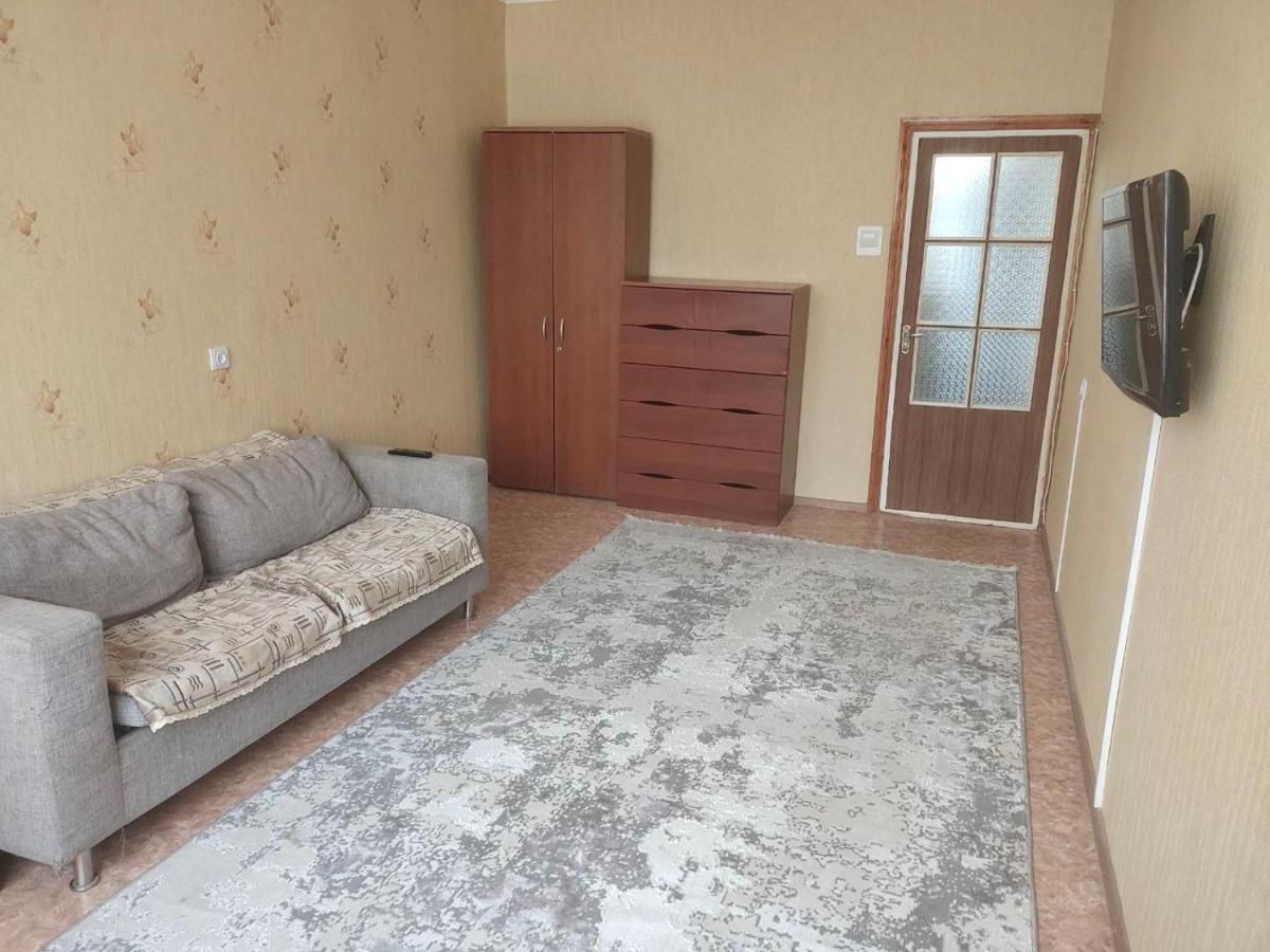 Appartement 2Х Комнатная Кв., 11 Мкр., 2 Этаж à Aktau  Extérieur photo