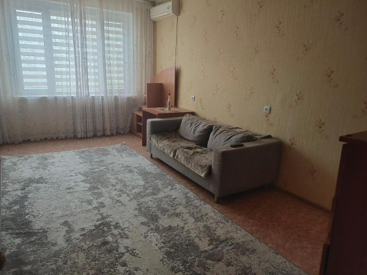 Appartement 2Х Комнатная Кв., 11 Мкр., 2 Этаж à Aktau  Extérieur photo